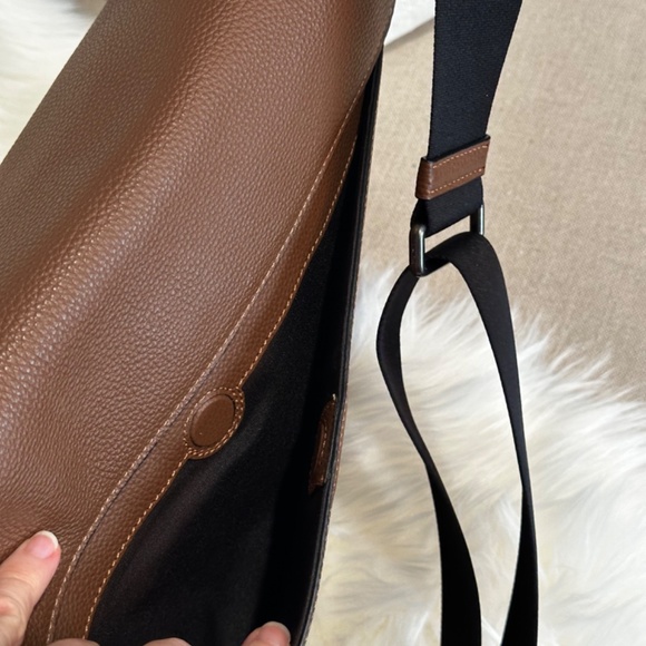 Coach Briefcase (100% authentic--No H2261-CB841) - Picture 6 of 15